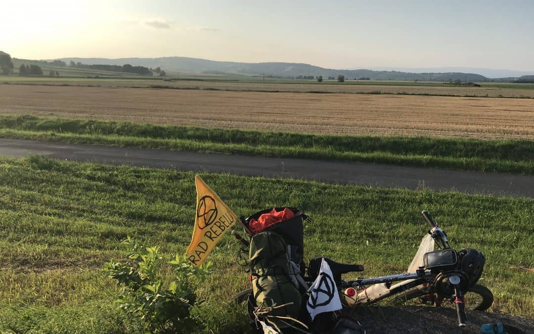 REBEL TOUR – RADREBELL*INNEN FAHREN DURCH GANZ ÖSTERREICH UND FORDERN BÜRGER*INNENRÄTE